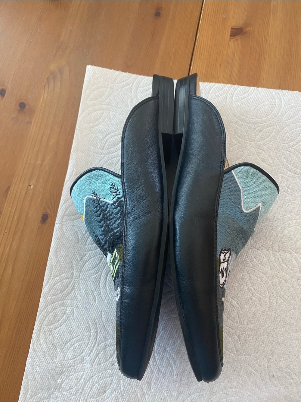 Black & Green 'Road Trippin' Embroidered Katy Perry Slip-On Loafers - Picture 4 of 7